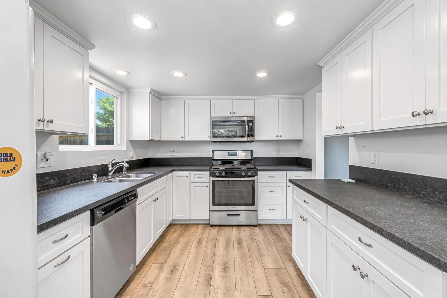 245 N Sylmar Avenue