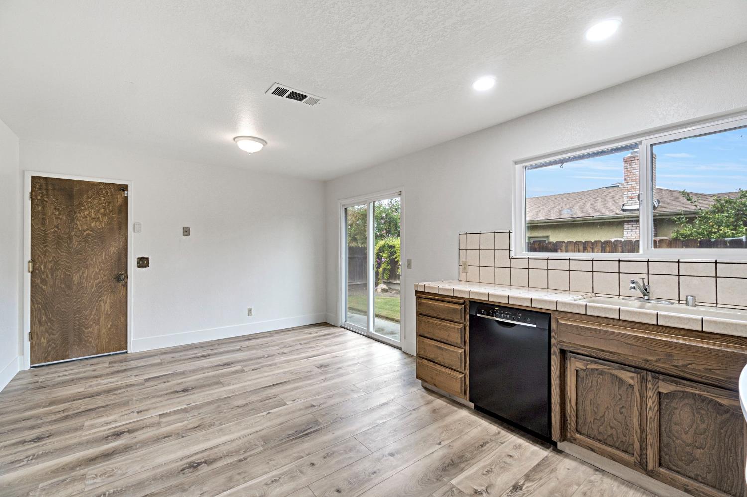 849 Golden Gate Avenue