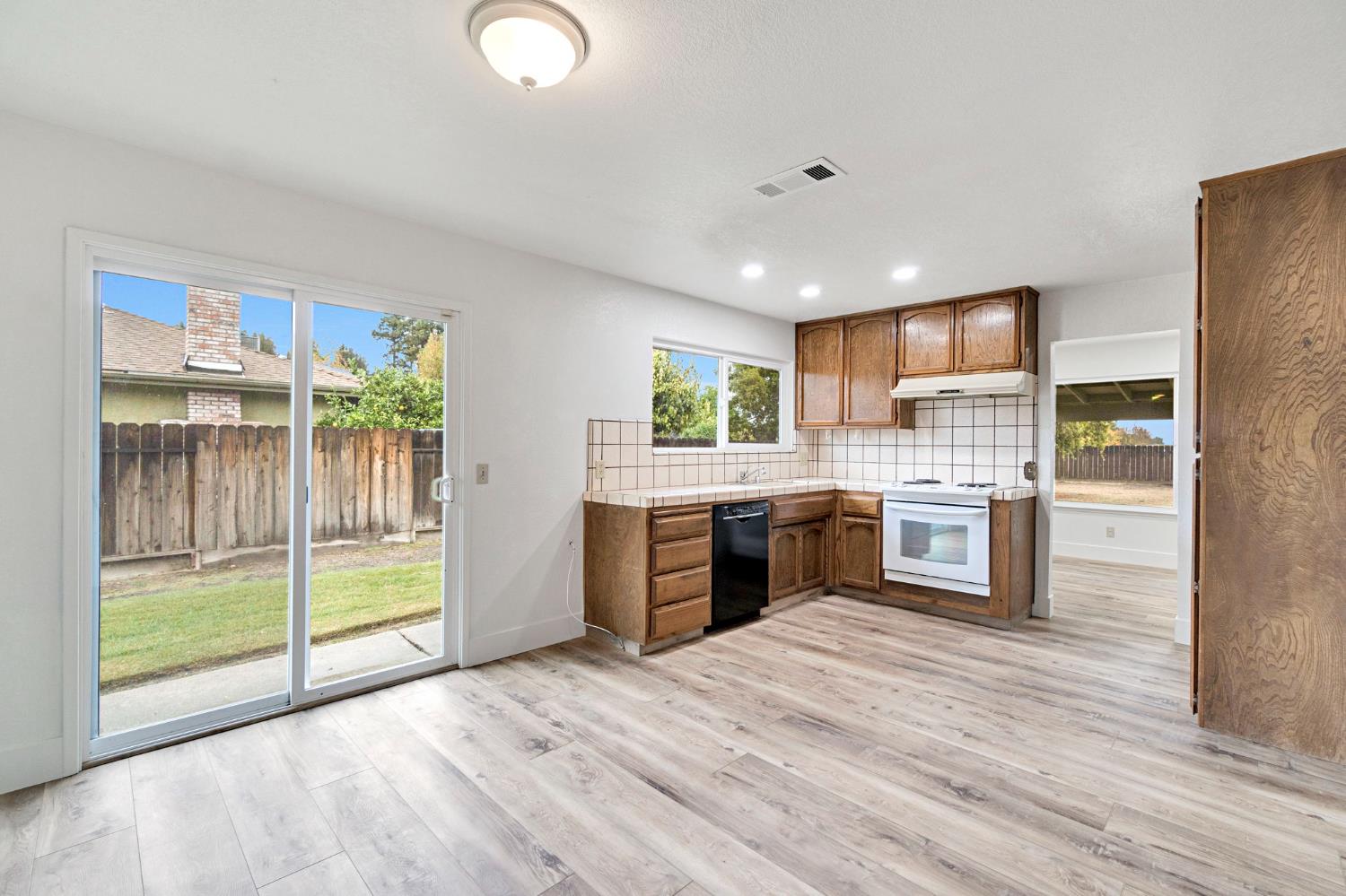 849 Golden Gate Avenue