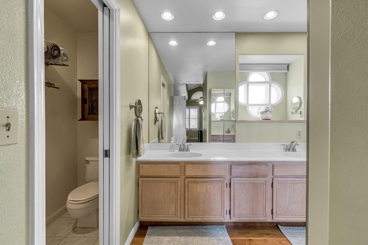 1248 E Loma Linda Avenue