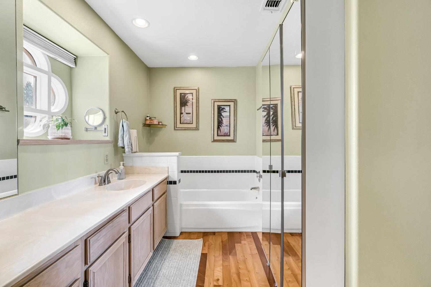 1248 E Loma Linda Avenue