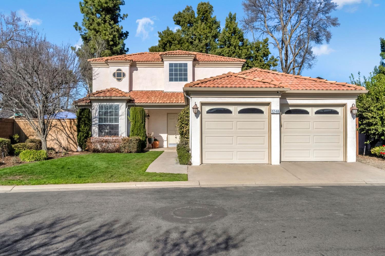 1248 E Loma Linda Avenue