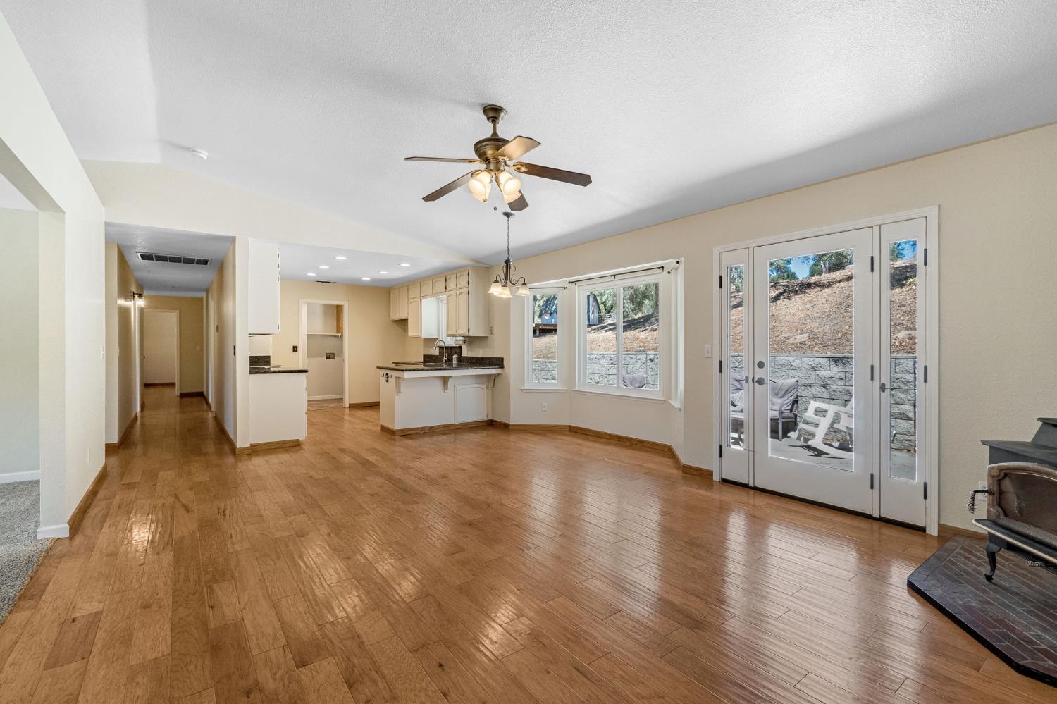 41820 Dillon Circle