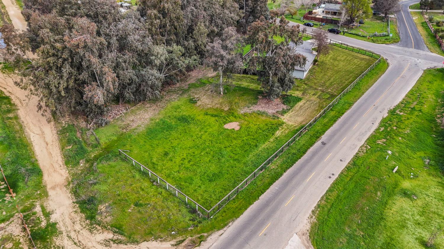 17646 Lane Drive