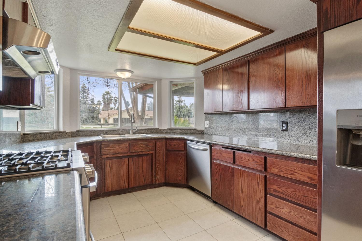 17646 Lane Drive