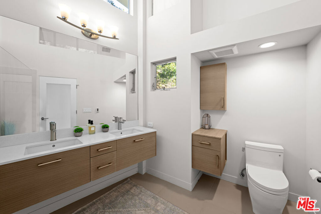 3631 Sunswept Drive