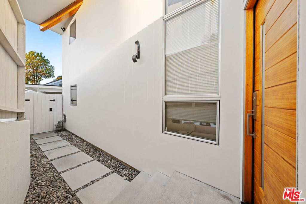 3631 Sunswept Drive