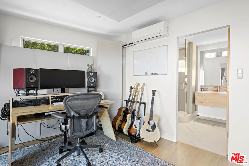 3631 Sunswept Drive