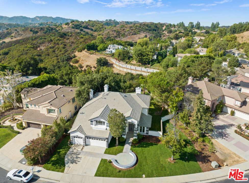 21016 Mendenhall Ct