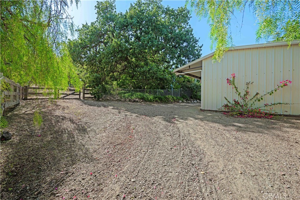 5920 Colodny Drive