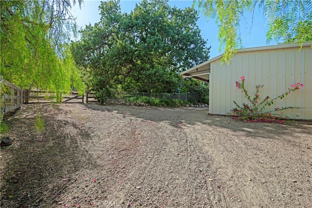 5920 Colodny Drive