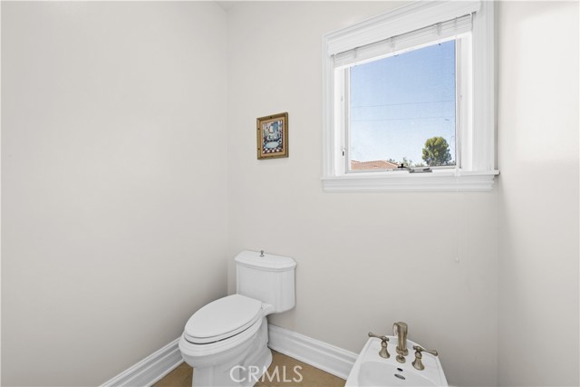 5108 Otis AVE
