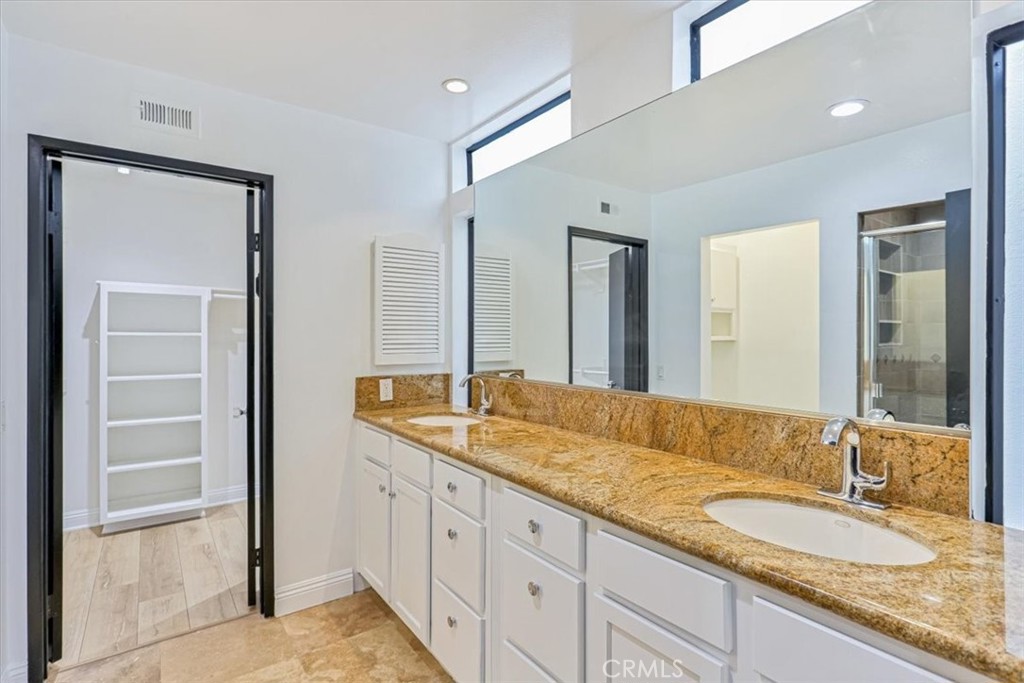23467 Park Sorrento