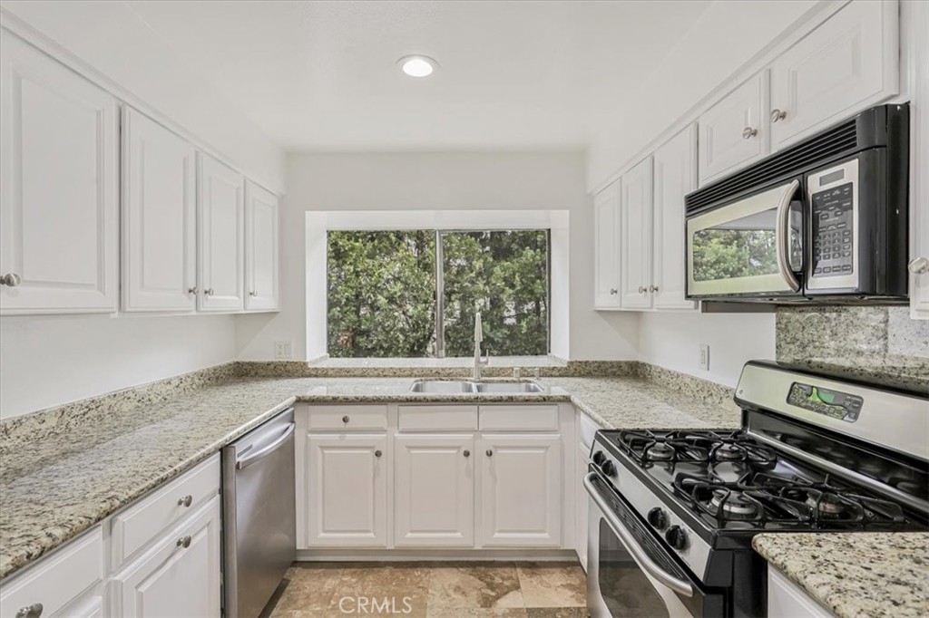 23467 Park Sorrento