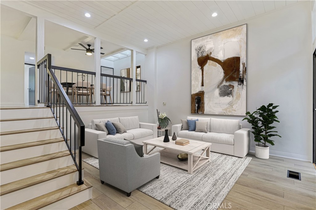 23467 Park Sorrento