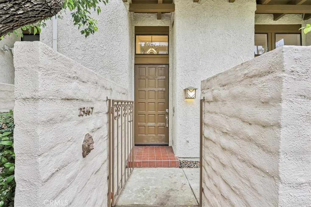 23467 Park Sorrento