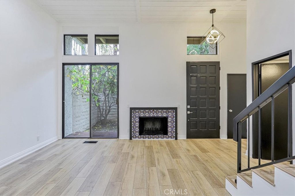 23467 Park Sorrento