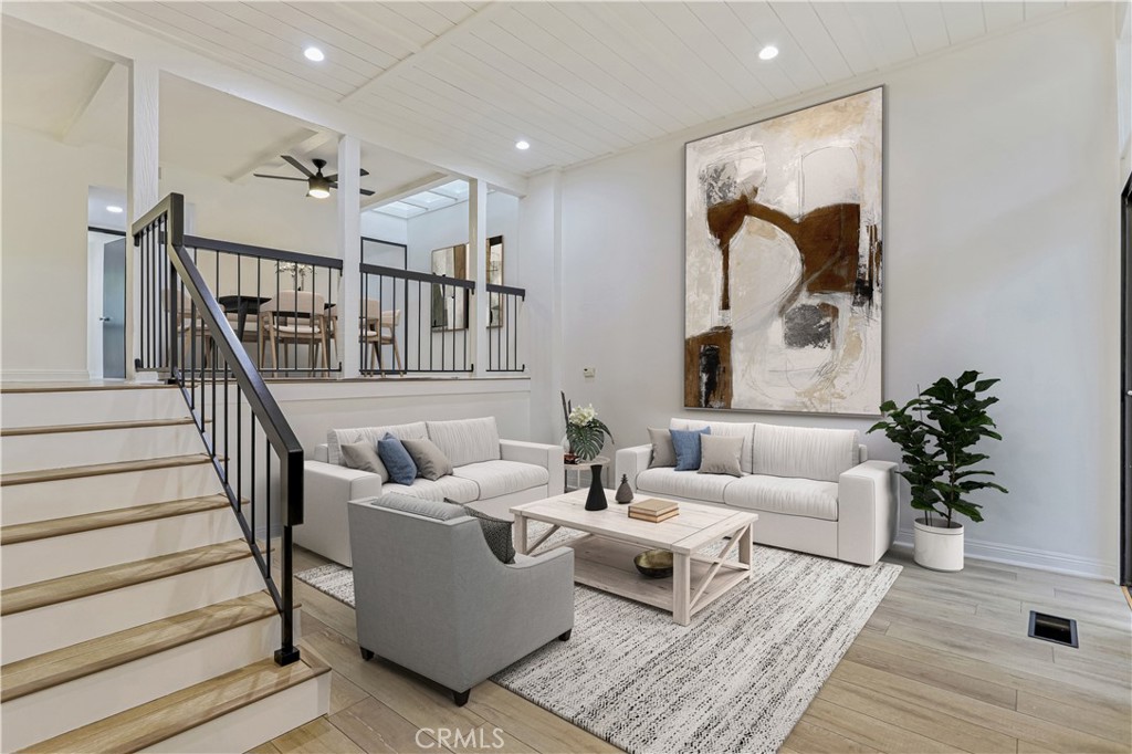 23467 Park Sorrento