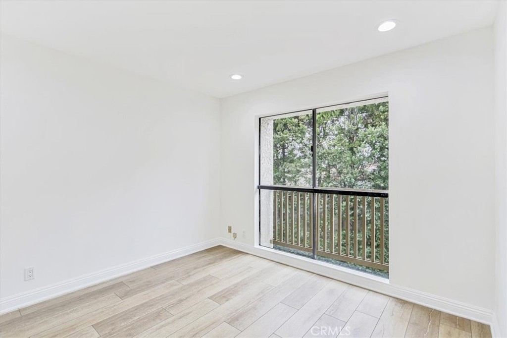 23467 Park Sorrento