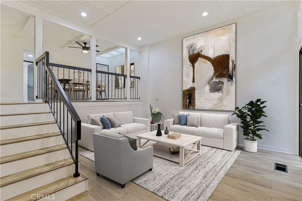 23467 Park Sorrento