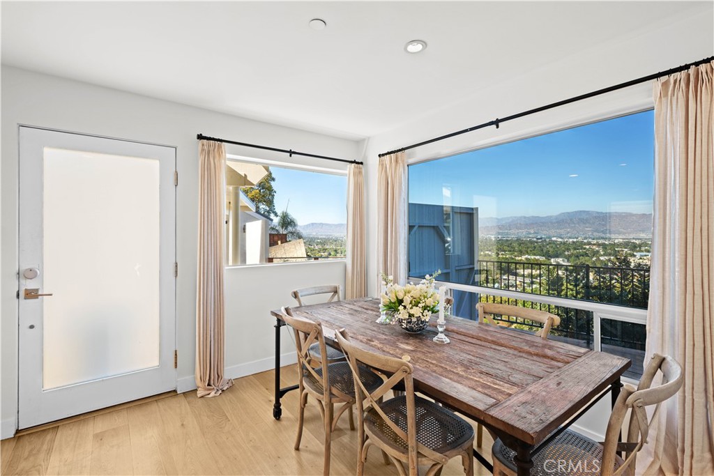 3631 Sunswept Drive