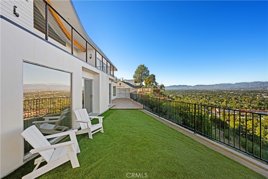 3631 Sunswept Drive