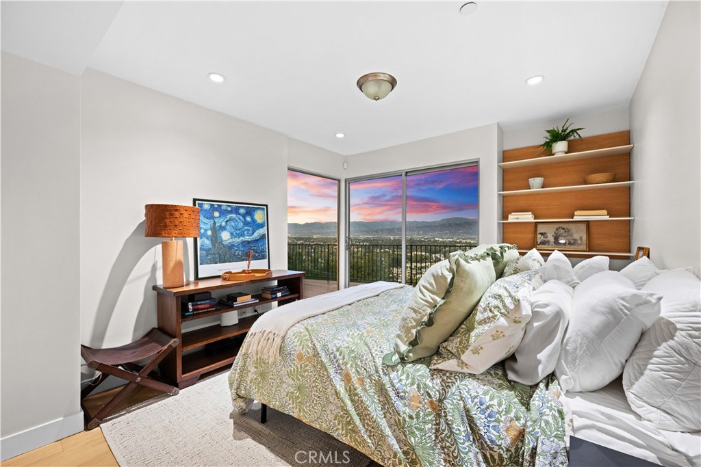 3631 Sunswept Drive