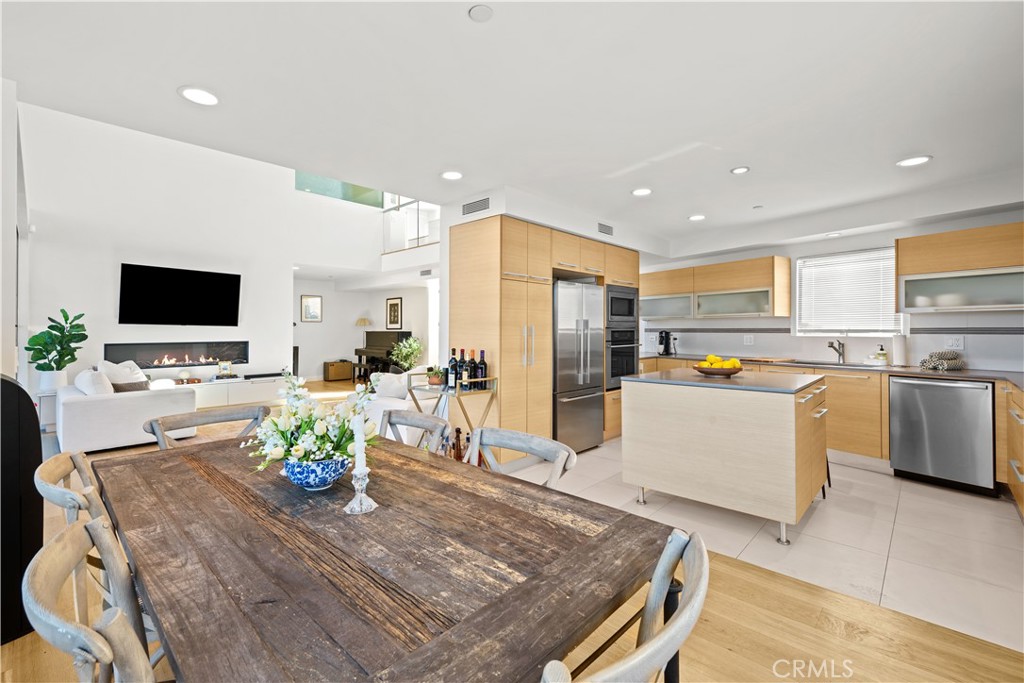 3631 Sunswept Drive