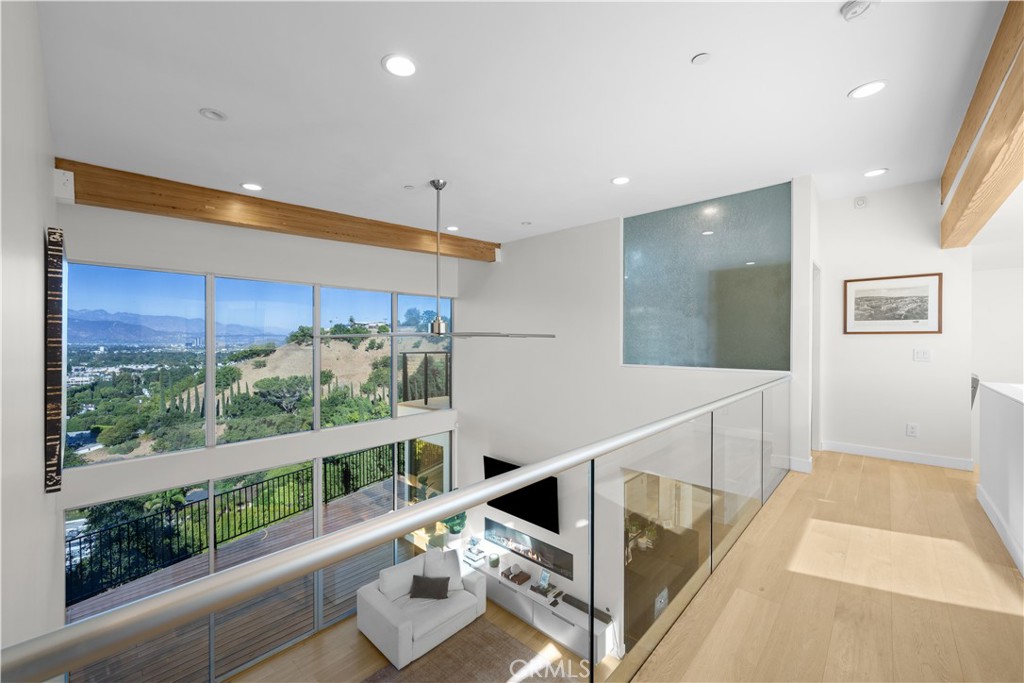 3631 Sunswept Drive