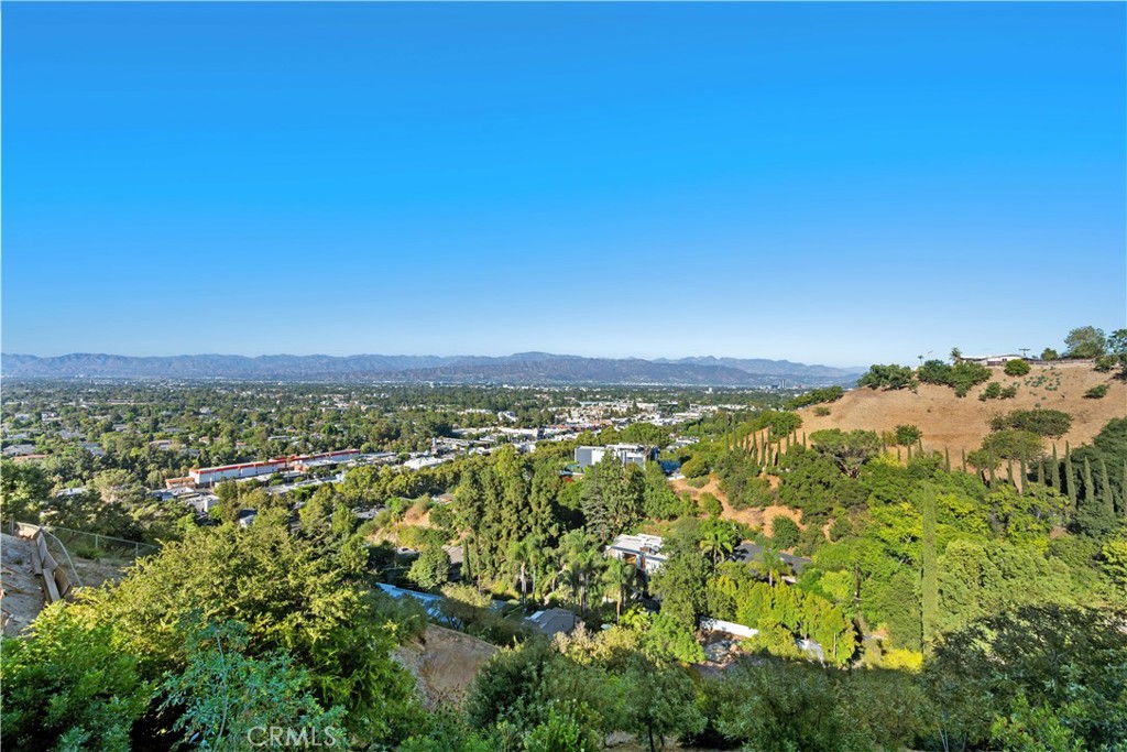 3631 Sunswept Drive