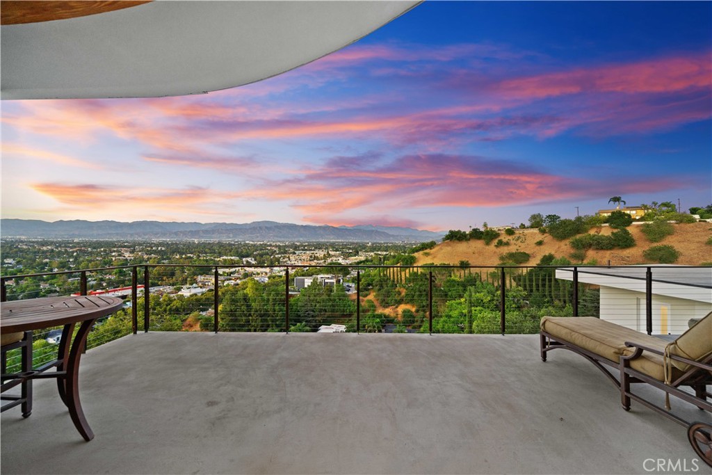 3631 Sunswept Drive
