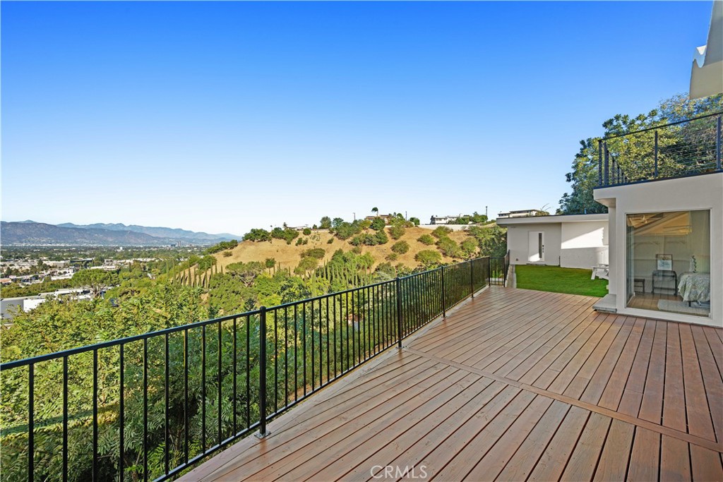 3631 Sunswept Drive