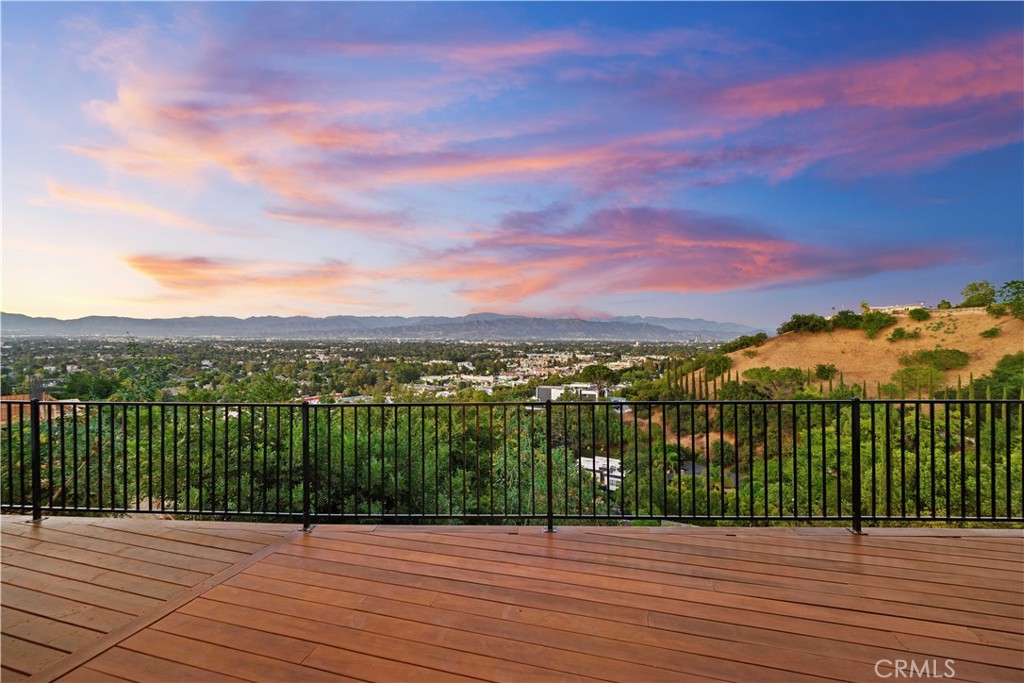3631 Sunswept Drive