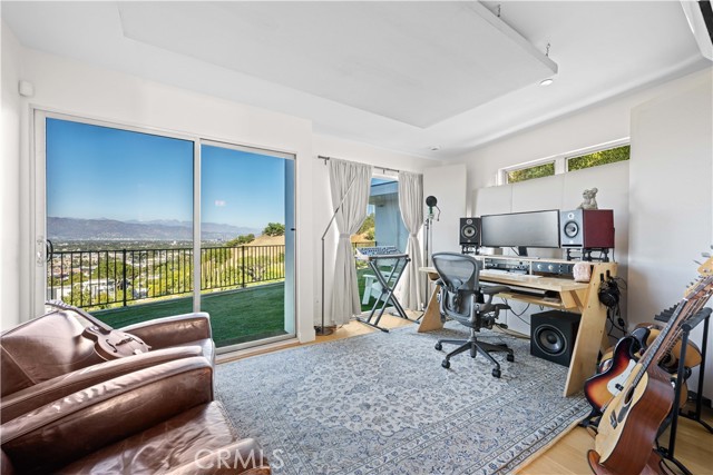 3631 Sunswept DR