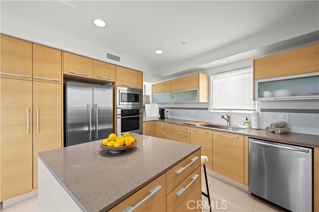 3631 Sunswept DR