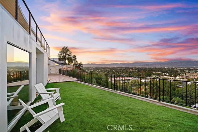 3631 Sunswept DR