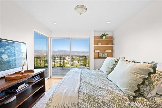 3631 Sunswept DR