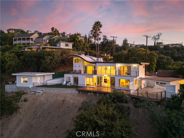 3631 Sunswept DR
