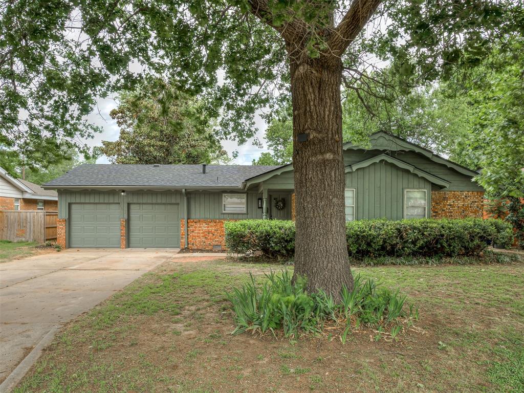1631 Oakwood Drive