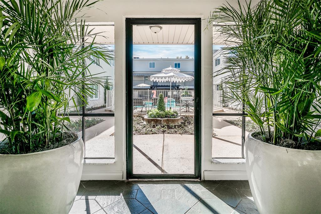 1110 Sherwood Lane Unit: 108
