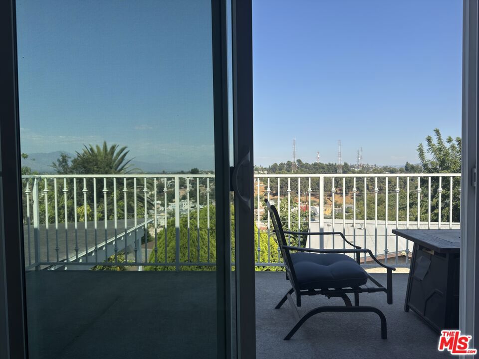 3917 Dwiggins Street