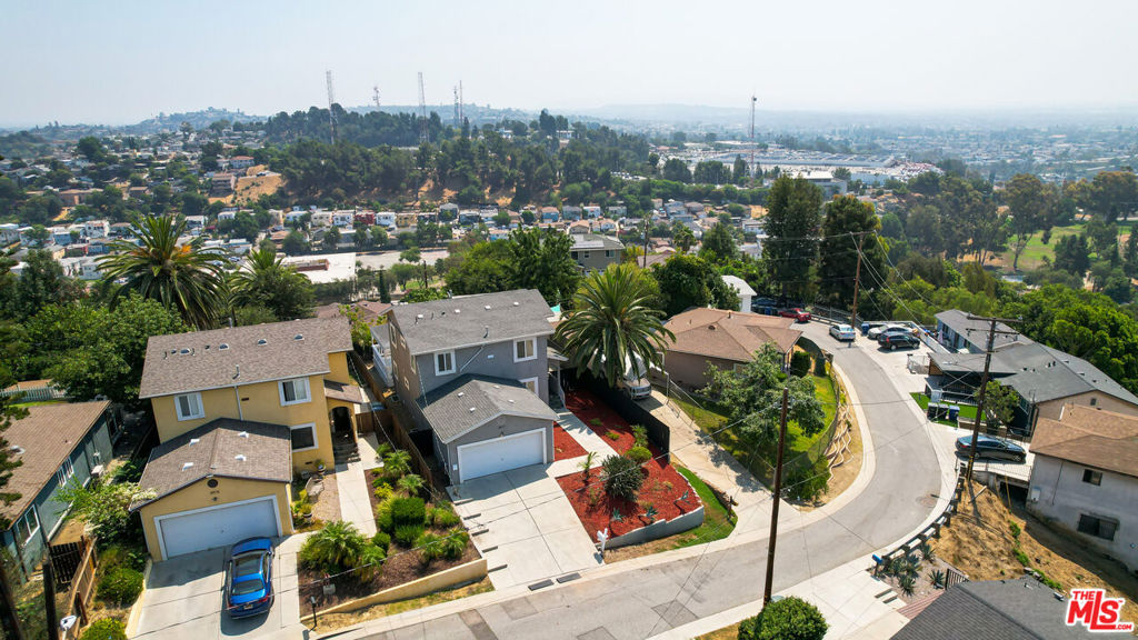 3917 Dwiggins Street