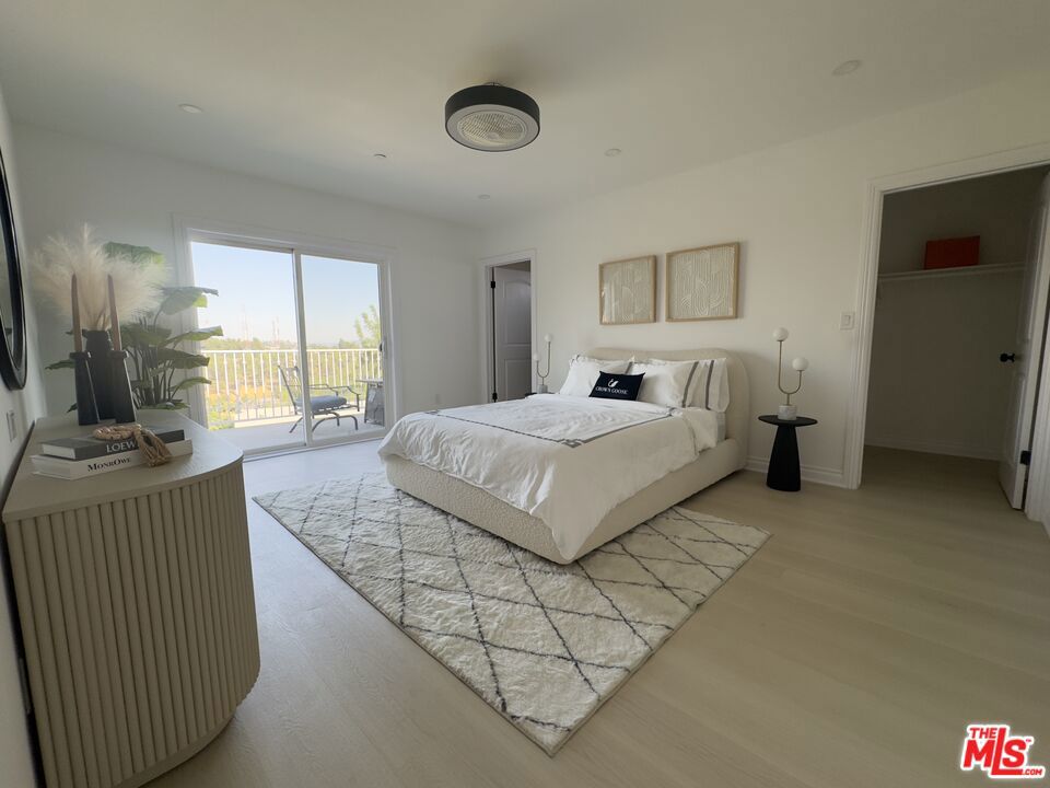 3917 Dwiggins Street