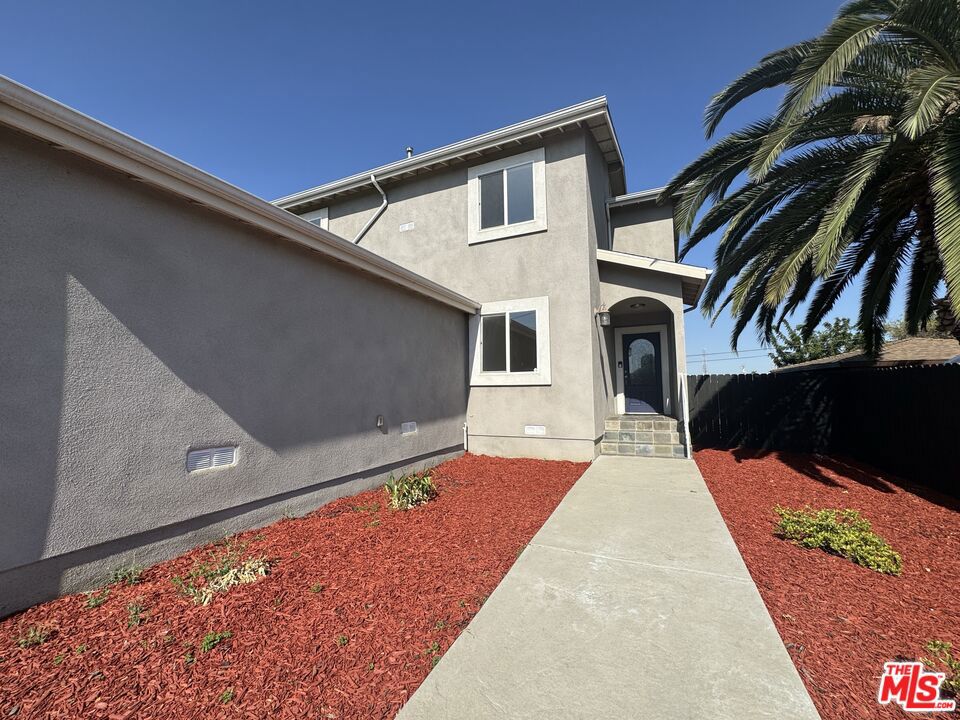 3917 Dwiggins Street