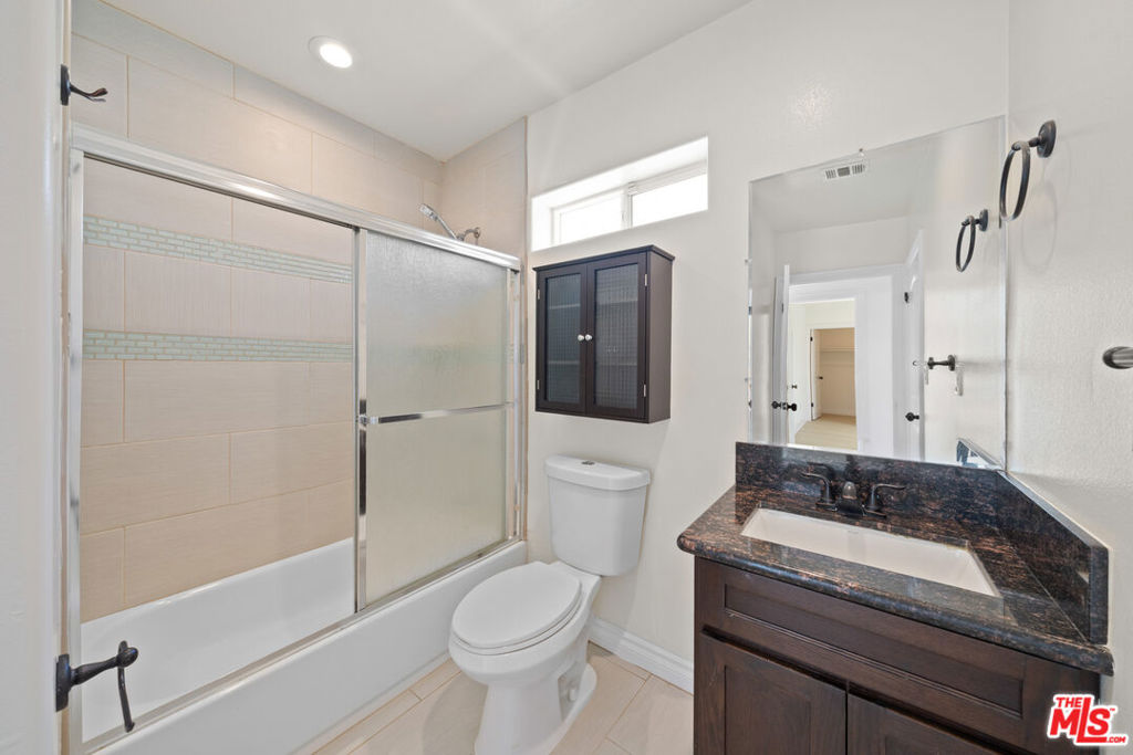 3917 Dwiggins Street