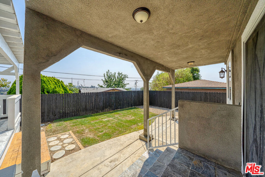 3917 Dwiggins Street