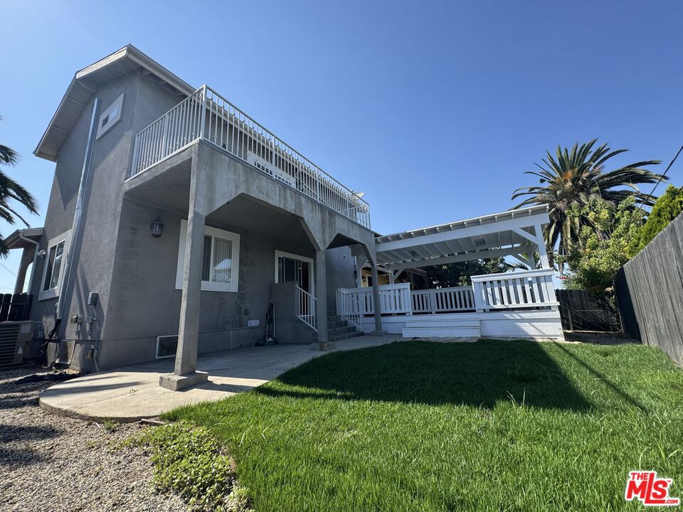 3917 Dwiggins Street