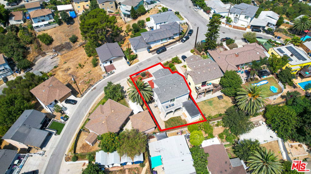 3917 Dwiggins Street