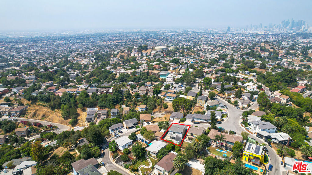 3917 Dwiggins Street