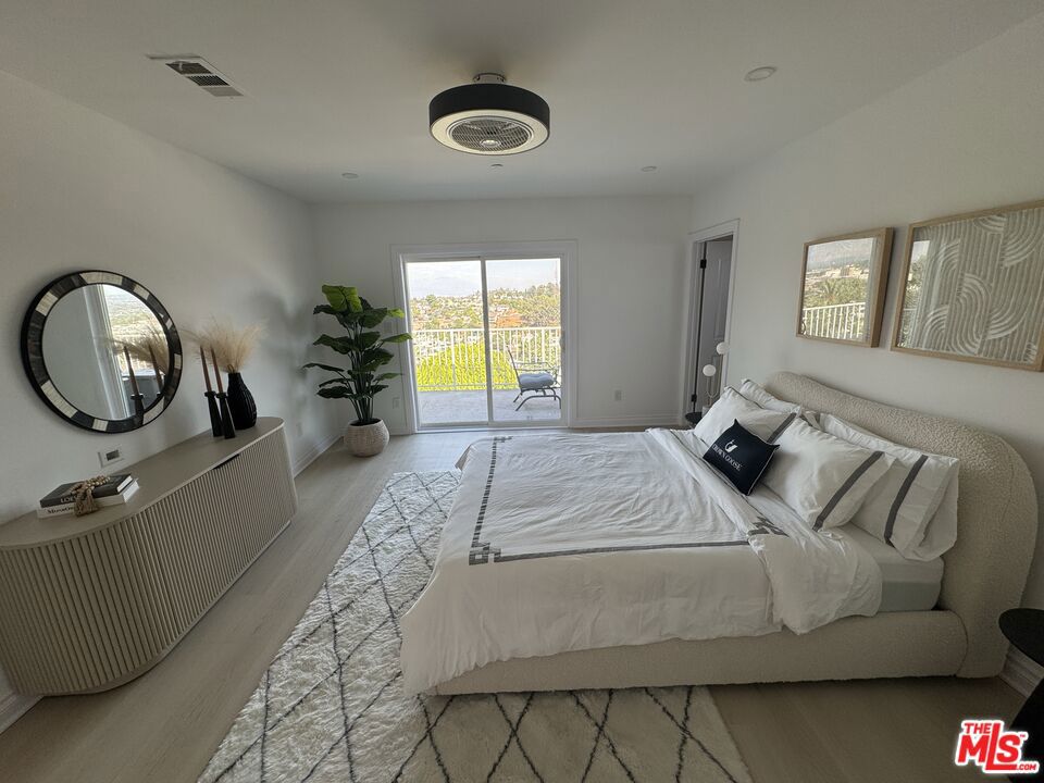 3917 Dwiggins Street